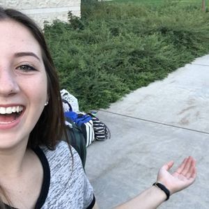 Meet your Posher, Hailey